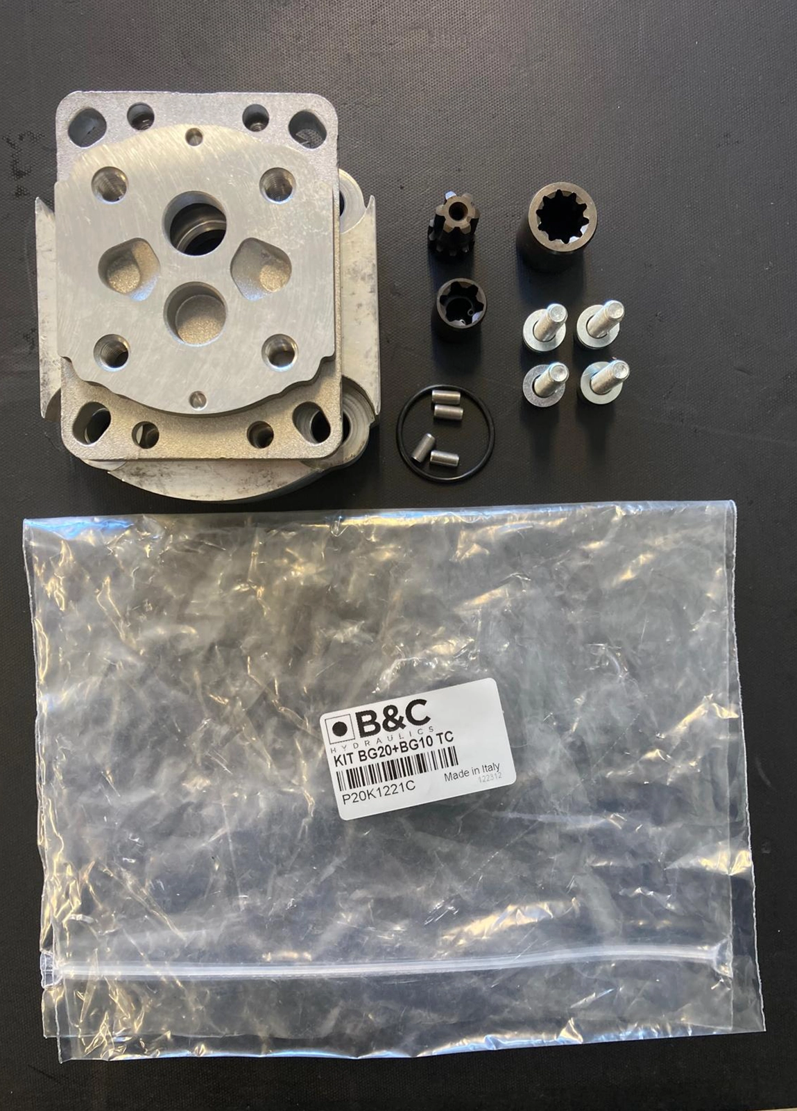 KIT copertina Kit di accoppiamento pompe multiple - immagine 1